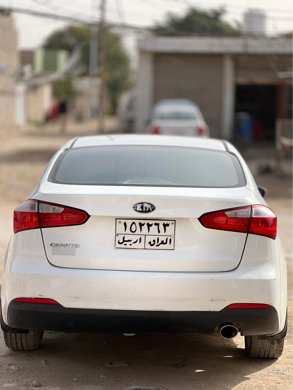 يالله السلام عليكم للبيع سيراتو 2013 مكفوله كفاله عامه بيه فقط بارد ب باب  كير مكينه حداديه كله نضيف رقم اربيل تريد وكاله تريد تحويل  السياره فول عدا الفتحه ولبصمه سعر 109  وبيه مجالل للناس الطيبه مكاني نجف رقمي *********** النجف, العراق
