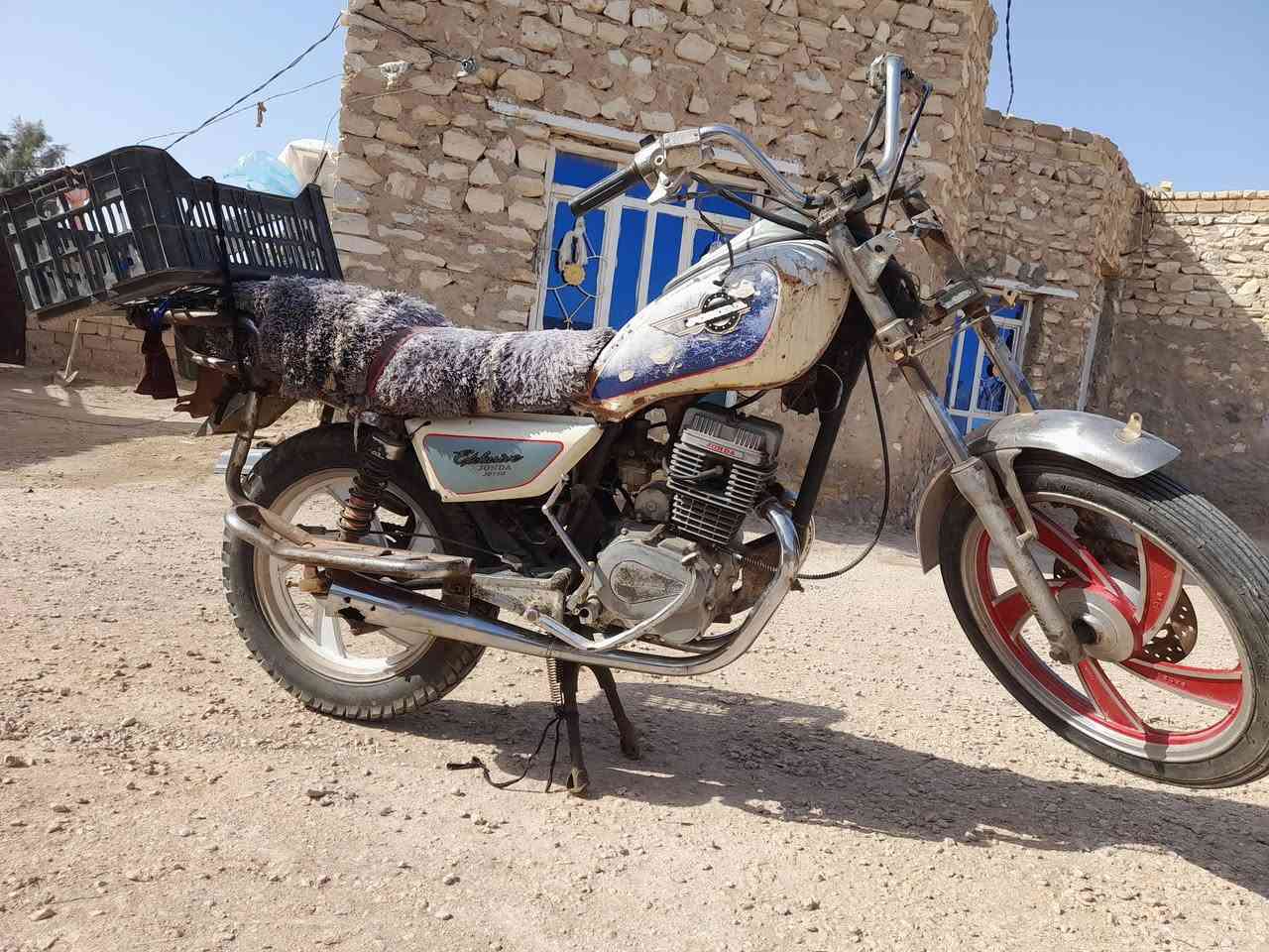 السلام عليكم جونده (كلك)  للبيع  مكان الهلال _رميثه مو شراي لا تراسل
واليريد ستفسار تعال خاص💬👉


**إذا كنت صاحب هذا الإعلان وتريد حذفه لأي سبب، رجاءا أرسل رسالة إلى الدعم الفني**