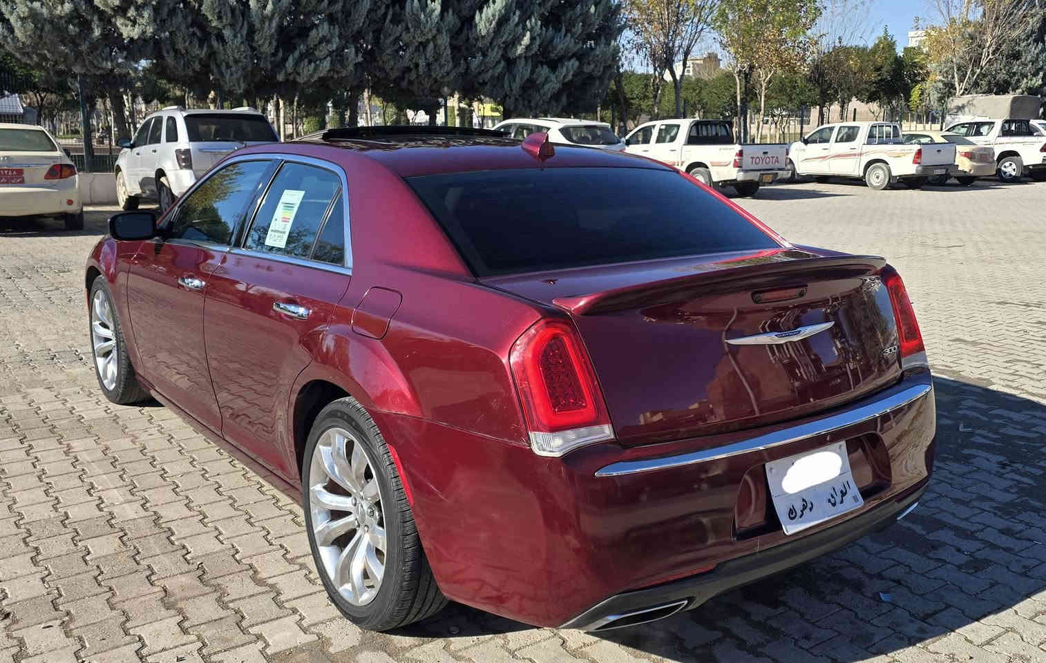 اوباما 2018 C
6 سلندر تو ويل 
كلين تايتل بدون حادث 
فقط جاملغ بخ 

بانوراما 
كشنات جلد تدفئة وتبريد 
كشن وستيرن خزن ميموري 
مرايات قلابة مع البك 
ستيرن تدفئة 
تشغيل عن بعد 
سستم سماعات الباين 
شاشة أبل كار بلي واندرويد اوتو 

السعر : 235
مكان السيارة دهوك 
***********
***********
اتصال أو واتساب
