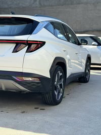 توسان موديل 24 خليجي مكفوله رقم بغداد فول مواصفات 1/1 تشغيل عن بعد/ ما...