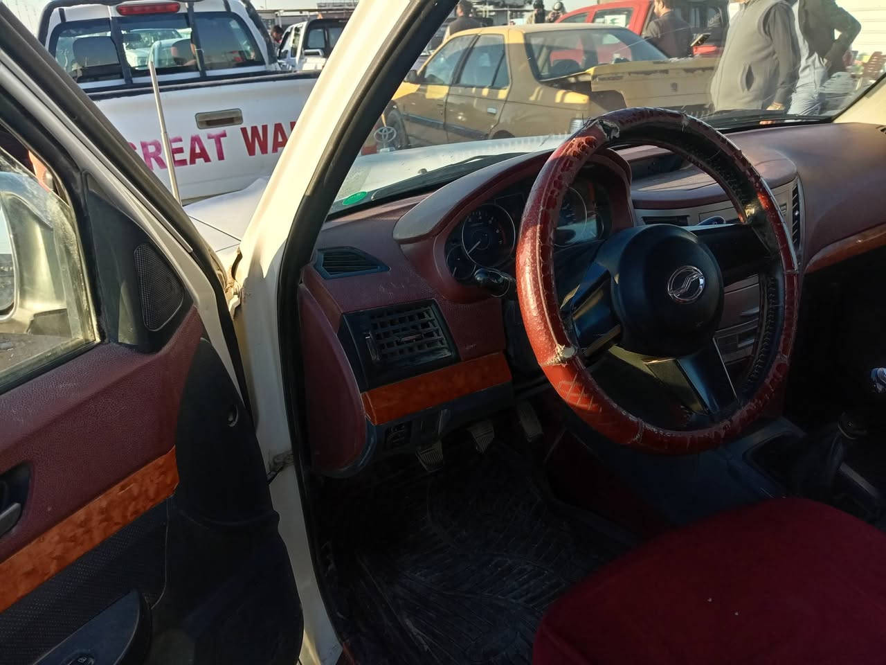 شيري

حره مداور ثاني يوم  سنويه لل٢٠٢٨ 

سياره جديده  كفاله عامه ماعده صبغ حزام فقط

كير محرك اكسن

السعر ٥٨ $ بيه مجال

*********** السماوه/ ناحيه الهلال
