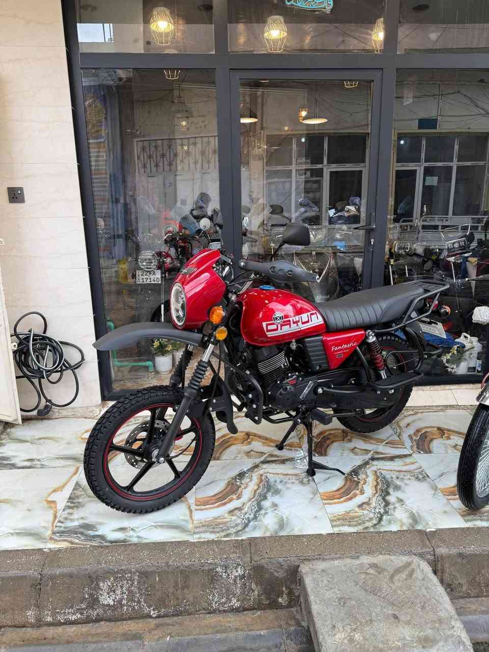 سلام عليكم دايوان جبلي موديل26زيرو بصمه حساسات تشغيل عن بعد سويج سجين بعدها شركه ***********
