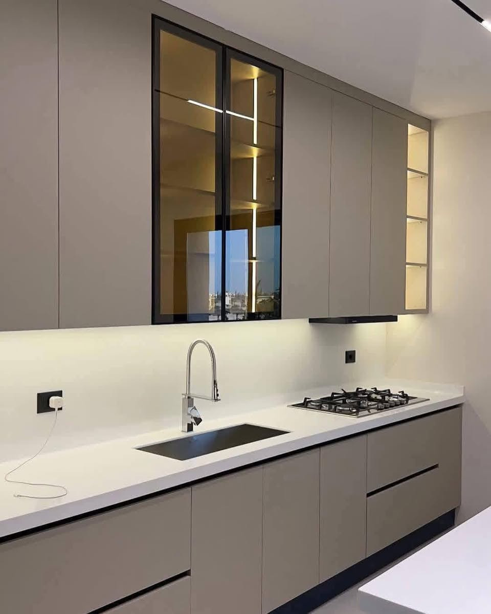 #عرض  💐من تاج الاناقة للمطابخ 💐
                                     ⚡♥️💫
#نقل وشد #مجاني🚚 ❤ بغداد تكريت موصل  ديالى كركوك اربيل ✅

ايضا اكو هدايا  اذا كان لمرمر 7 امتار ا 😍✅سله زيوت او سله  منظفات  اولداناره  او مرشحة ✅
#العرض الاول                 💫🌹⚡

#هيكل المنيوم وأبواب خشب بالون بريس  HDF 
((محشا خشب ))مواد سعودي شرط شرط ان شاءلله           لالالا صيني  ولالالا ايراني💫🌷⚡

#سعر المتر الارضي ومعلق 

        ♨️ 220 الف فقط
      
    #العرض ثاني               💫🌺⚡

#هيكل MDF والأبواب بالون بريس HDF
 
#سعر متر ارضي ومعلق 
        موادتركي شرط  
          ♨️240 الف فقط

#اسعار المرمر☄️ ((معا ضمان مده الحياة))☄️

#مرمر صناعي 80 $

#كرانيت طبيعي 125$

#بورسلين طبيعي 150 $
                                              ✨🌠⚡

🏠#خلو جمال وأناقة مطبخكم علينا معاليكم سوه زورونا الموقع 
يتوفر أكثر من 3000لون🎆 بالون بريس  من حيث الجوده والعمل معا #ضمان 5 سنوات ⚒️ 

عنوان #اربيل شارع،100 زانكو                   ✨🌗⚡

#للاستفسار الاتصال على
***********  واتساب 
***********  واتساب
