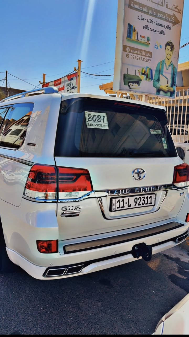 السلام عليكم
لاندگروز موديل 2021 سااز 
رقم بغداد انگليزي بأسمي مشروع وطني 
السيارة بيها تبديل جاملغ جهة السايق الأمامي 
مع اشبر صبغ بنيد الباقي مكفول
ماشية 100 الف 
فول مواصفات 
4 كامرات امامية ومحيطية 
حساسات 
جنطه كهربائية 
اربع بصمات ابواب 
تخم تاير 
السيارة حلوة 🔥ونضيفه
مكان السيارة السماوة 
سعرها 530 وبيها مجال بسيط 
للاستفسار *********** او المراسلة خاص او واتساب
