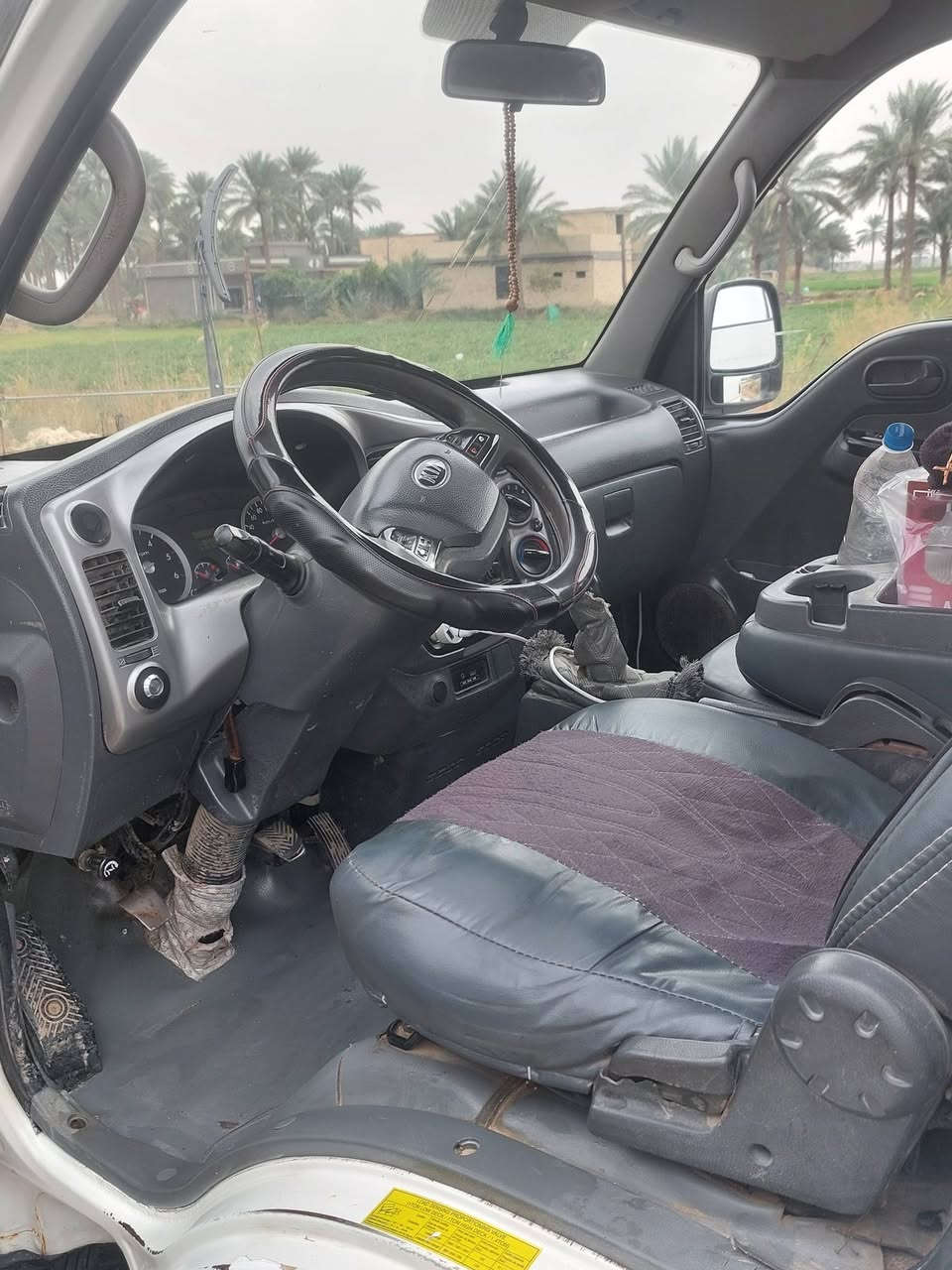 كيا حمل للبيع ٢٠١٤ دبل قماره
***********
