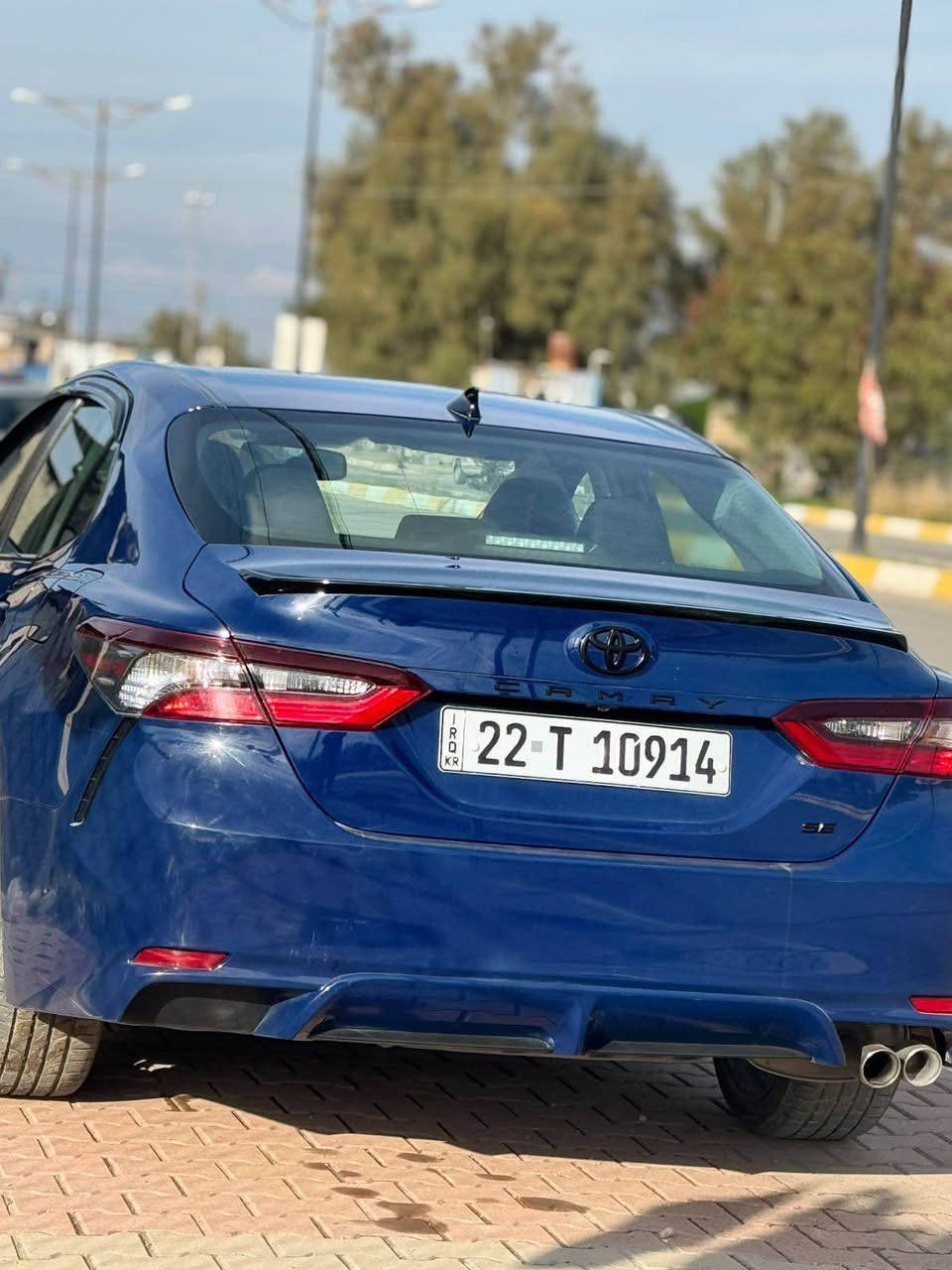 سلام عليكم للبيع فقط  تيوتا كامري رقم أربيل

سنوية جديد بسمي   دفتر بانزين موجود 

موديل ٢٠٢٣ فئة seبلاك توب وارد كندي

محرك اربع سلندر بانزين 

مواصفات كشن جلد نقط عميه رادار جانبي 

بصمة    لون مميز نيلي 

سيارة جاهز من كل نواحي 

ضرار : قطعتين صبغ بدون دواخل ( چاملغ سايق +باب سايق).   بچم كبس    خلفي كبس 

4T 1T11AK8PU083790رقم شاصي

سيارة ماشية٥٠ ميل 

سيارة بدون مصرف دينار واحد ما تصرف عليه 

محرك كير صدر تايرات كل شرط

رقم موبايل *********** مكلف بالنشر خابر على رقم 

مكاني كركوك سعر ١٩٠$ Singapore
