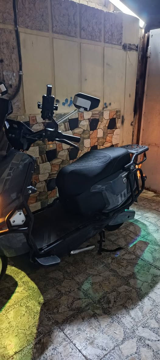 سلام عليكم دراجة صاعقة فول مواصفات شركة ونلي دراجة كفالة عامة من شخط ٦بطاريات مسطرة كبير المواصفات
1-شاحنة اصلية مالتهة 

2-سرعة 85حقيقي 

3-ويل رياضي 

4-بك رجوع للخلف 

5-ميزة TCS

6-لايت عالي ناصي 

7-مانع انزلاق 

8-دبل إشارة 

9-دبل بصمة وسويج 

10- شاشة ايباد 

بعد خير من الله مواصفات سعر 900مكان بغداد العبيدي

***********
