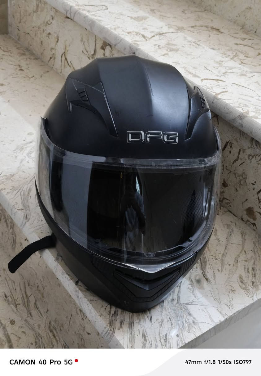 شباب دراجه فورزه صفر 10 للبيع لدراجه مكفوله مكينه وكير  لكفرات نضيفه بس نقص لتريشه ليسره هم موجوده بس طاكه من نص حبايب لدراجه مسويلها ادامه كلها من كلجات امامي وخلفي وبلك جديد ودهن جديد ومي راديتر كامله مكمله ترايك وين متريد لسعر 15 ورقه وبيها مجال للشراي مكاني بغداد ابو غريب للتصال *********** متواجد عل ماسنجر
