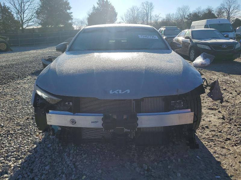 (اعـــــــــــــلان مــــــــــــــــزاد 📢 ) 

2026 KIA K5 GT 

كيا كي فايف جيتي : ٢٠٢٦

حالة السيارة : تعمل وتسير 

ضرر السياره : كما موضح بالصوره 

تاريخ الــــــمزاد الثلاثاء : 2026/3/17

وقت المزاد الساعه : الخامسه عصرا 

اللـــــــــــــــــــــــــــون : سمنتي 

عداد المسافه : 1.333

حجم المحـــــــــرك : 4 سلندر 2.5 تيربو 

مدة الوصول : 60 الى 75 يوم

للإشتراك في المزايدة يرجى الحضور الى  مكتبنا للـتأكيد على تثبيت السياره المزاده.

العنوان : النجف الاشرف قضاء المناذره( ابوصخير) شارع حيره ابو صخير مكتب عمار لمزاد السيارات الامريكيه 

               تلفون 
              *********** واتساب
              *********** للاتصال
               عمار ابو عباس
