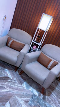 تخم تركي 8 مقاعد سرير +مخزن سعر مناسب 07715245438