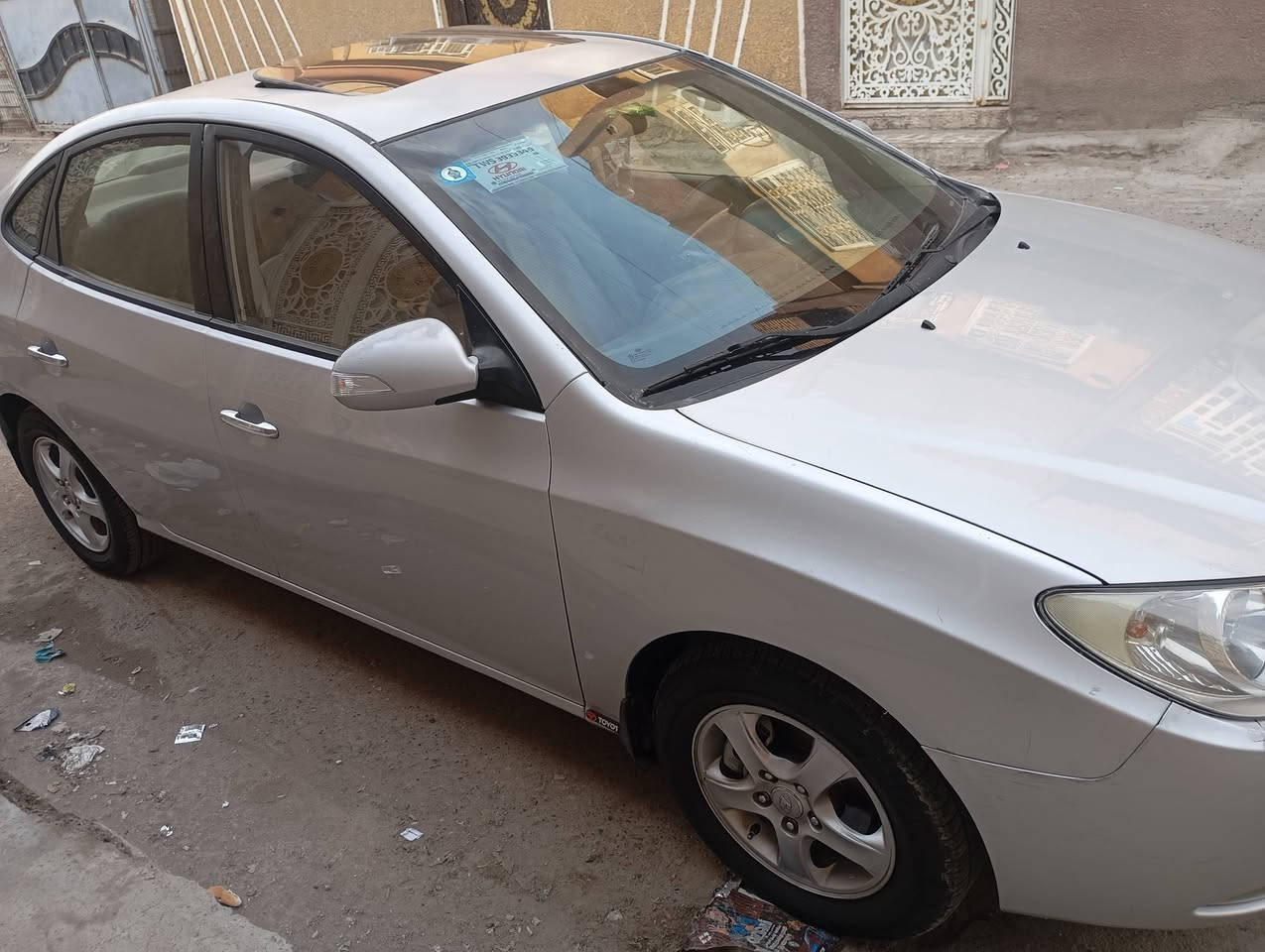 سلام عليكم النترا خليجيه موديل ١١ شركه العامة محرك ١٦٠٠دكشن عالي كير مكفولات سياره فول شاشه كامره دواره فتحه اشري بل مري صدر أمامي وخلفي جديد تخم تأير تبريد ثلج دوشه عامه بيه بس قطعه وحده كلير الماشر عليه سياره بدون اضربه اواخل باقي مكفوله سياره باسمي مشروع وطني سنويه وهزه جديده رقم بغداد دولي سعر  ١١٣وبيه مجال بسيط العنوان بغداد رقم الهاتف ***********
