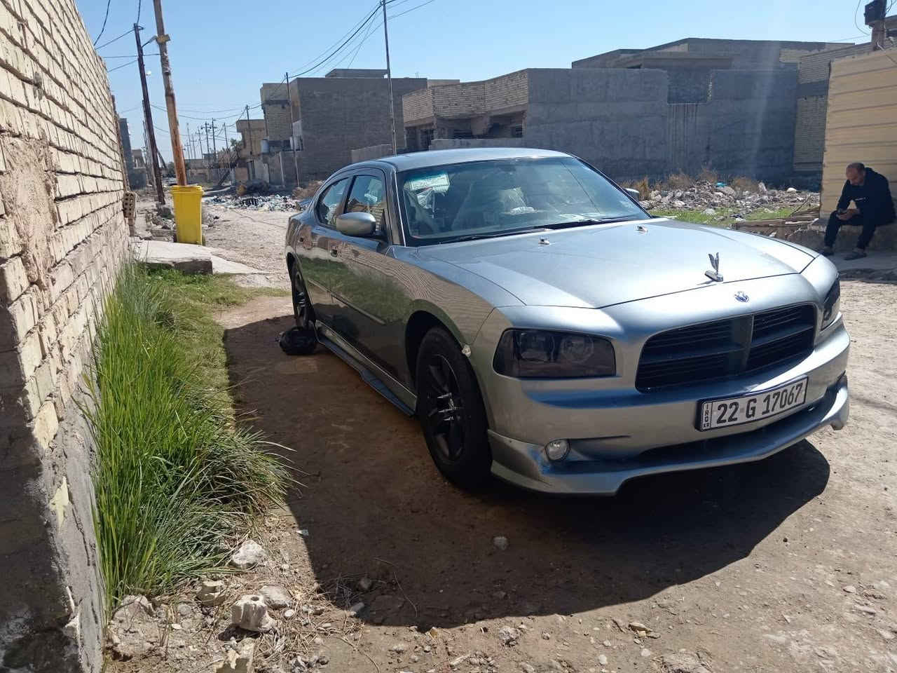 السلام عليكم جارجر2007سياره ما مشتغله عل خط مال منتسب للبريد فقط وارد امريكي رشات صبغ بلجاملغ المامي والباب الخلفي بي رشات السعر 115وبيها مجال السياره بسمي أربيل تحويل ثاني يوم التواصل واتساب هاذ رقمي ***********مالك التميمي
