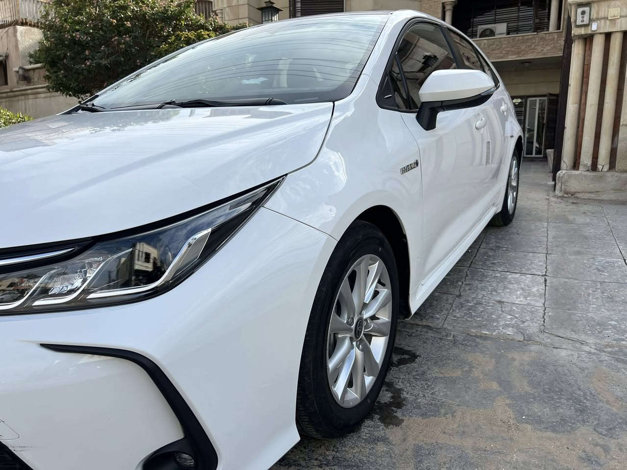 السلام عليكم 
من رخصة الادمن 
كورلا 2024 هايبرد
ماشيه 13900 قابله للزياده
سلايد روف رادار تحديد مسار بصمه
اوتو هولد توقف ذاتي بصمه السياره هاند بريك بصمه
السعر 23 مليون وبيه مجال 
الاتصال ***********
السياره بيه كم رصعه الباقي مكفول
