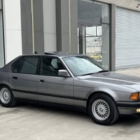 بي ام ٧٤٠i • ١٩٩٣ • V8