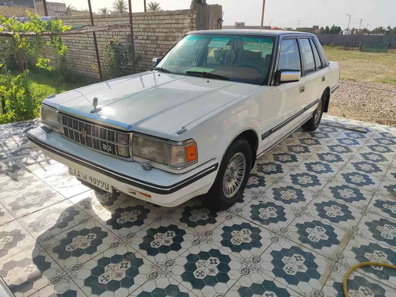 سوبر 87
رقم بغداد انكليزي 2030 

كير اوتوماتيك اصل 
محرك 5M كير محرك مكفولات 

كشر مكفول ابلادي 

تبريد ثلج تدفئه اريل كهربائي سنتر لوك ريمونت شاشه منظومة زنون اصليه تعبر 20 تقفل سنتر 

تخم تاير جديد حداديه جديده دواخل ابلاديه سياره مال جناي 

السعر 75 و بيهه مجال للشراي 

***********
