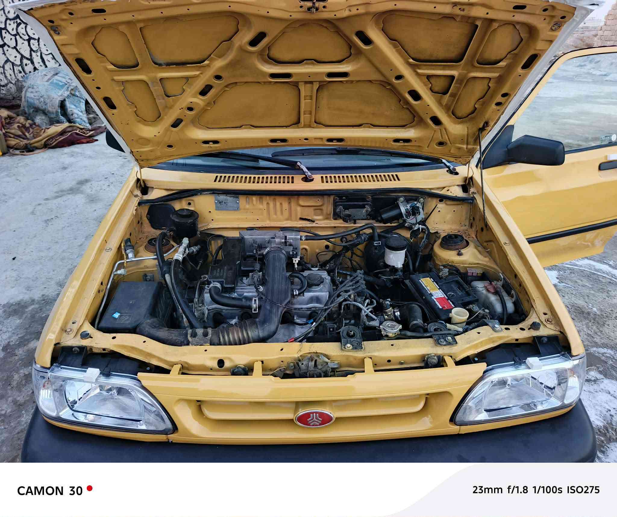 السلام عليكم سايبه موديل 2012 رقم كربلاء الماني كير مكينه جدد تخم تاير جديد حداديه جديده مصفرة هيئه وغرامات السعر 28 مكان السياره كربلاء الحر السواده ‏‪***********‬‏//‏‪***********‬‏
