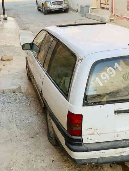 للبيع بسعر مناسب جدا 16$ وبيها مجال
اوبل اوميكا 1992 ....
حجم 20 بلادي كير مكينه صدر تايرات دبلات كله بل شرط 
سياره بدون اي عيب كله لوك بدون لا ضرر ولا صبغ 
السياره جاهزه 
رقم صلاح الدين الماني شرط التحويل والوكالة 
وسعرها مناسب 16$ وبيها مجال لشراي 
عنواني كركوك حي تسعين 
***********
