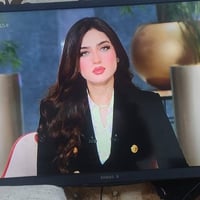 شاشة سامسونج • 42 بوصة • ما بيها نت