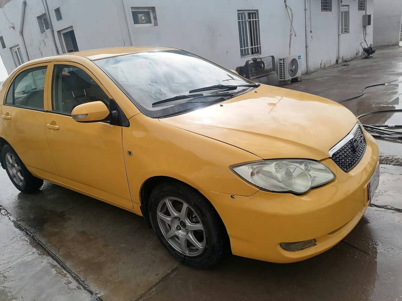 بي واي دي F3 2010 بغداد مشروع وطني مصفره هيئه وغرامات وهزه بس تحول دينار ماتصرف سيارة جاهزه كير ومحرك خير من الله تدفئه تبريد كهربائيات كلها شغاله كشنات كاعيه كلها جلد قطره خياس مابيها 🚙 سياره مال خبزه بيع مراوس كلشي يرهم  #سعرالبيع47$ وبيها مجال للشراي
📞 ***********
