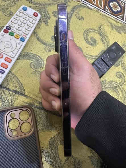 ايفون14برو ماكس
256
بطاريه83
الجهاز ماستر كامل ملحقات
فقط بي الضهر مكسور 
الباقي مكفول 
سعره775
***********
***********
مكاني ديالى الخالص
