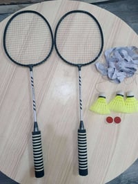 مضرب ريشة • توصيل
