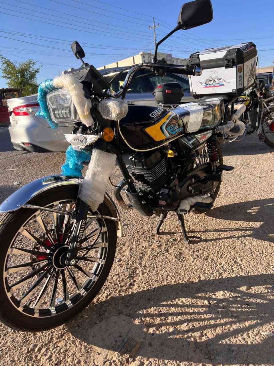 سونلك موديل٢٠٢٥ ضاغطة وزنجيل
محرك 200 جاهز بدون نقص
الجنطه موياه السعر ٨٧٥ مكاني بيجي الحجاج
***********

