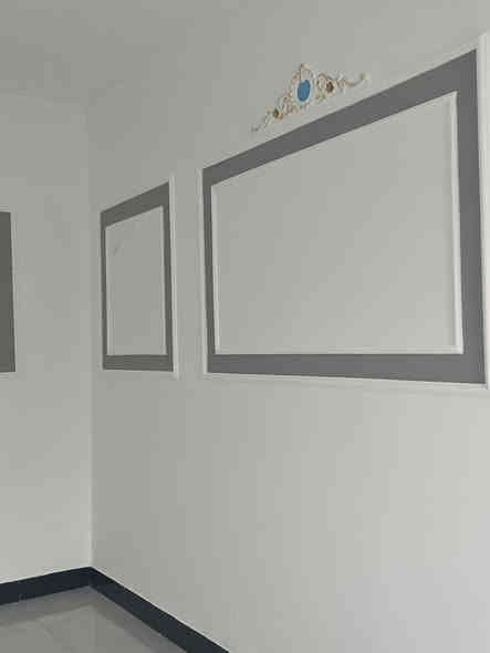 سلام عليكم احبتي
بيت في حي الحسين ناحية الحيره ..
مساحة 125م طابو صرف اساس وسكف كونكريت 
بناء جديد للاستفسار اكثر ***********
