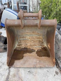 للبیع کیلە مال حفار تایر 170 بیلادی120 متر  07504467862 وتسئاپ