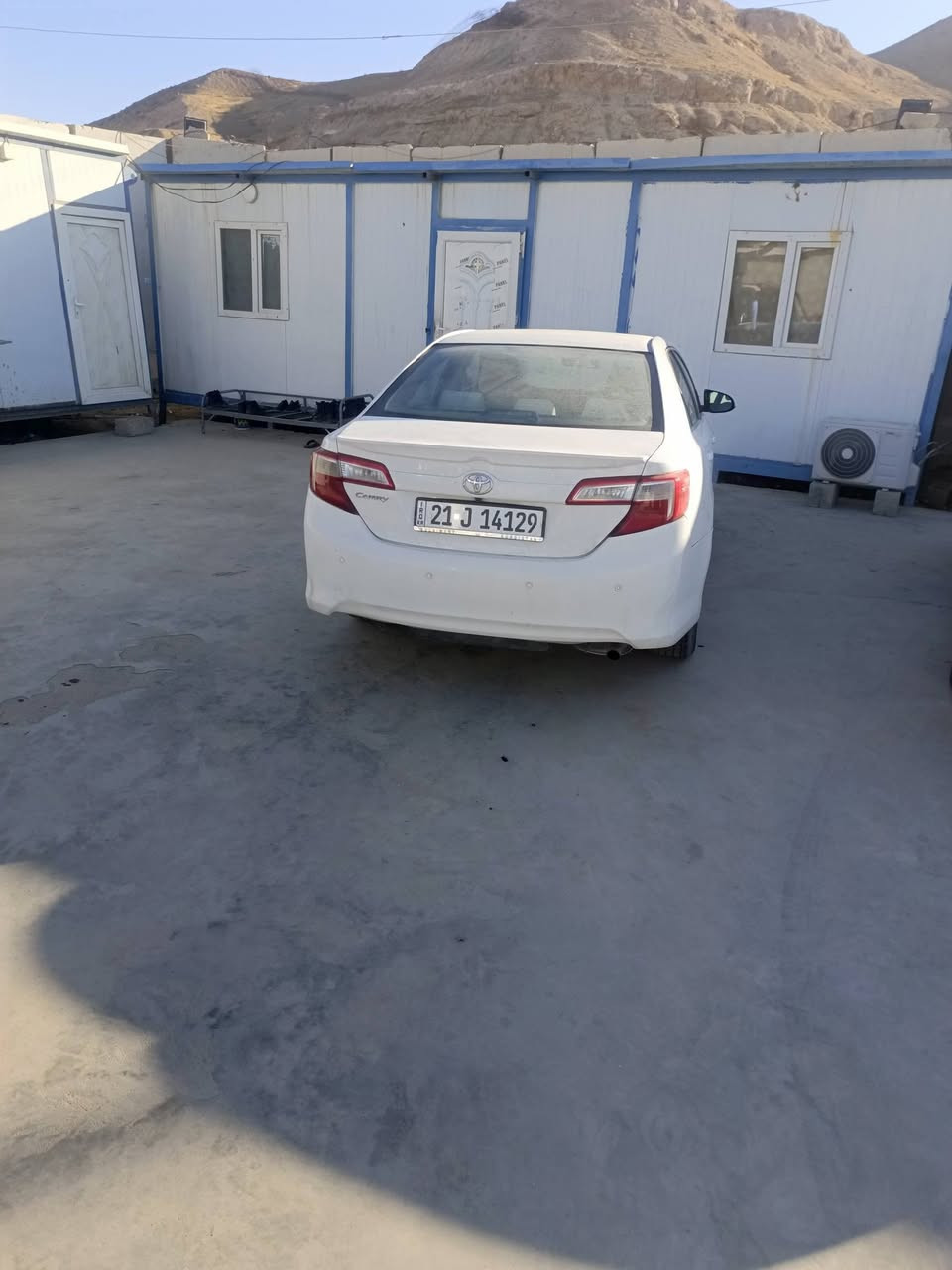 كامري خليجي موديل ١٥ بيها ٦ قطع صبغ محرك كير شرط بسمي سعر ١٢٠ وبها مجال ومروس حسب القناعه ***********
