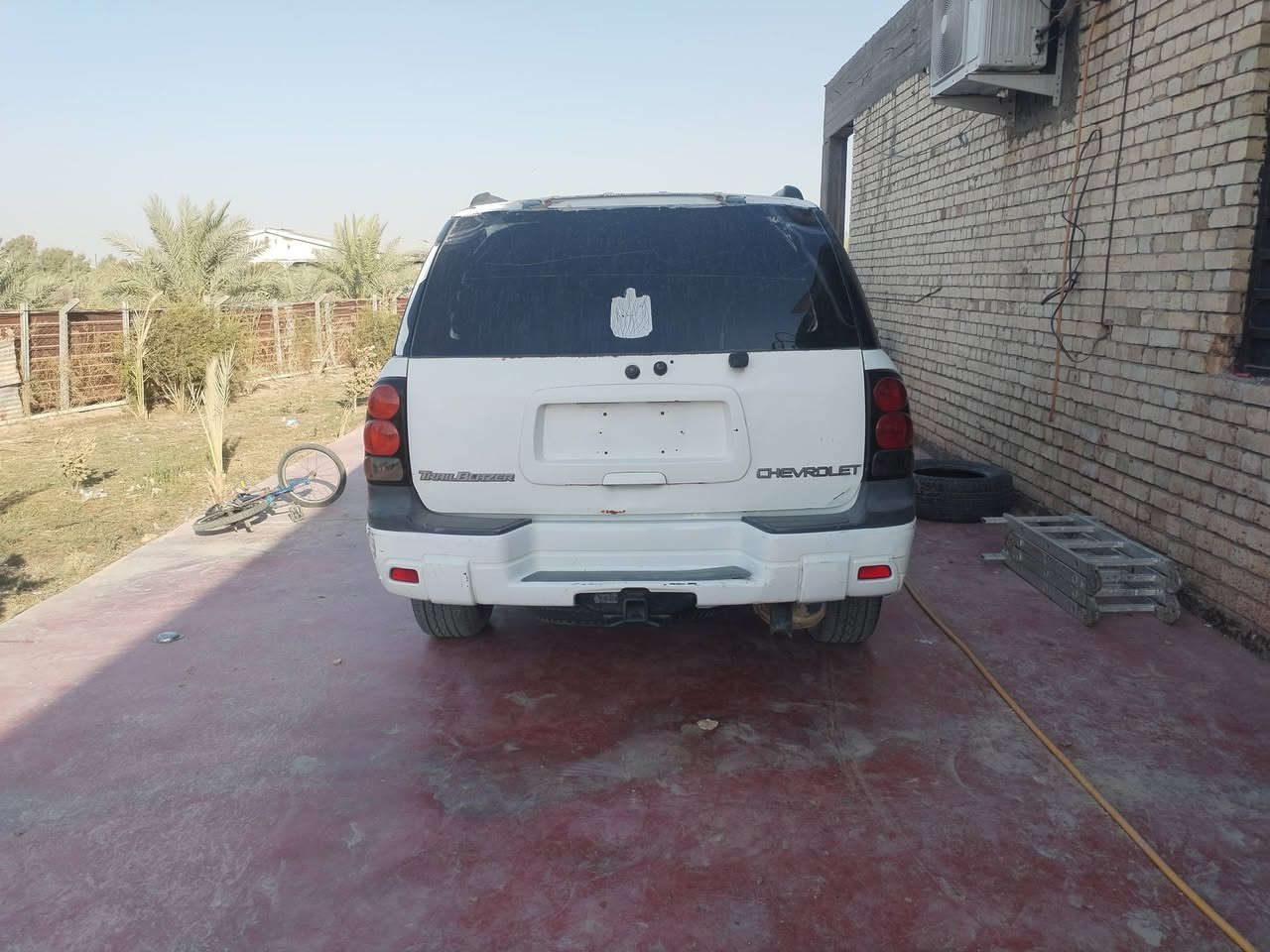 السلام عليكم  بلايزر مال مزاد وزارة الداخليه موديل2005مكينه كير  بلاد  مكينه قبق اسود المرغوب سياره مكفوله جاهزه نقص فقط حداديه مكان ديوانيه قرصهه جاي... ب45$ وبيهه مجال  اي ستفسار *********** بي واتساب
