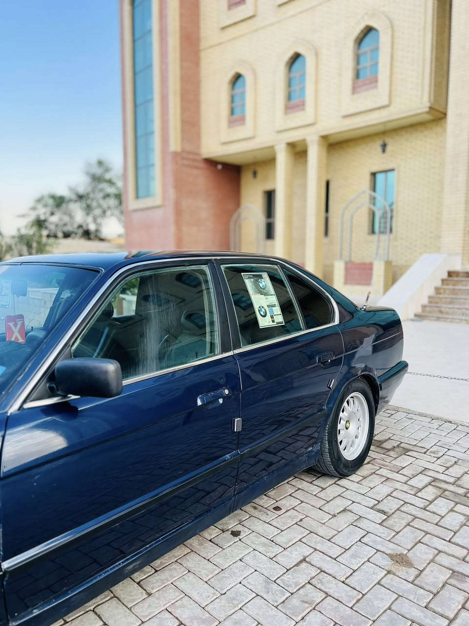 58$وبيها مجال 
سلام عليكم للبيع بي ام 525 اصل مسكر موديل 1991 كير اوتو رقم انبار دولي باسمي سنويه لل2028هزه جديده شرط التحويل  
كير اوتو كير محرك شرط صدر خلفي امامي جديد تخم تاير جديد تبريد ثلج +تدفئه نار بجم عريض +مري منفصل سياره صبغ جماله بدون حادث شرط الفحص مكاني تكريت سعرها 58وبيها مجال 

***********
