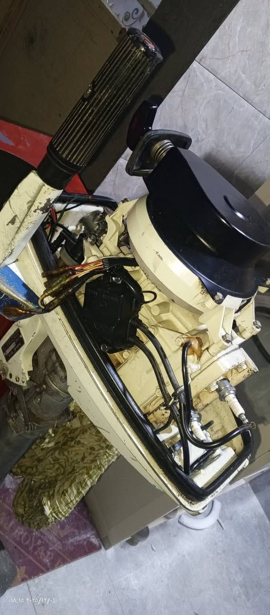 بيع مستعجل جينكوة 6 متر فافون برطاني ومكينه 6 سازوكي مامفتوحه عطلها عقل بس سعرهن 375 وبيهن مجال للطيبينن
مكانهن بصرة ابي الخصيب حمدان *********** مامتواجد ع الفيس
