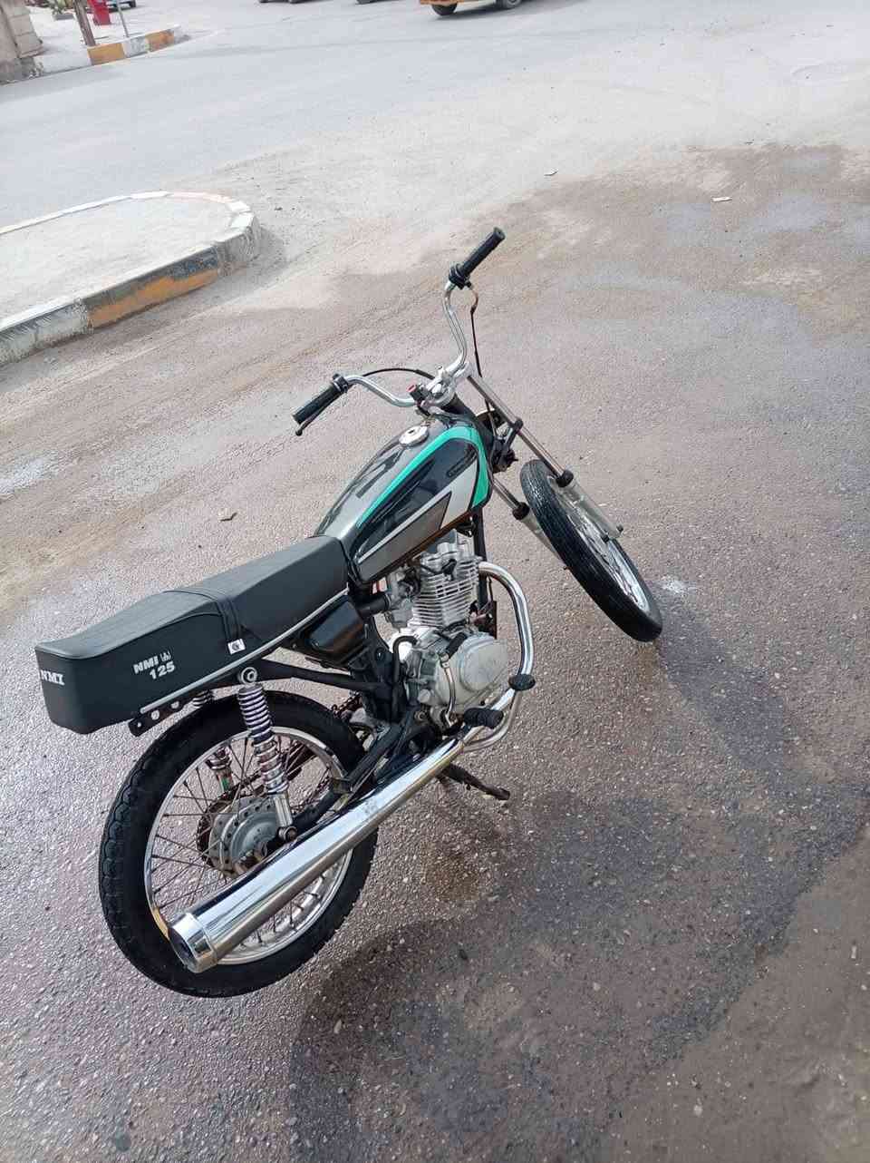 دراجه ايراني اوراق اصولي السعر600وبيه مجال حك الجيه الموشراي لايكسر بسعره رقم الهاتف ***********
