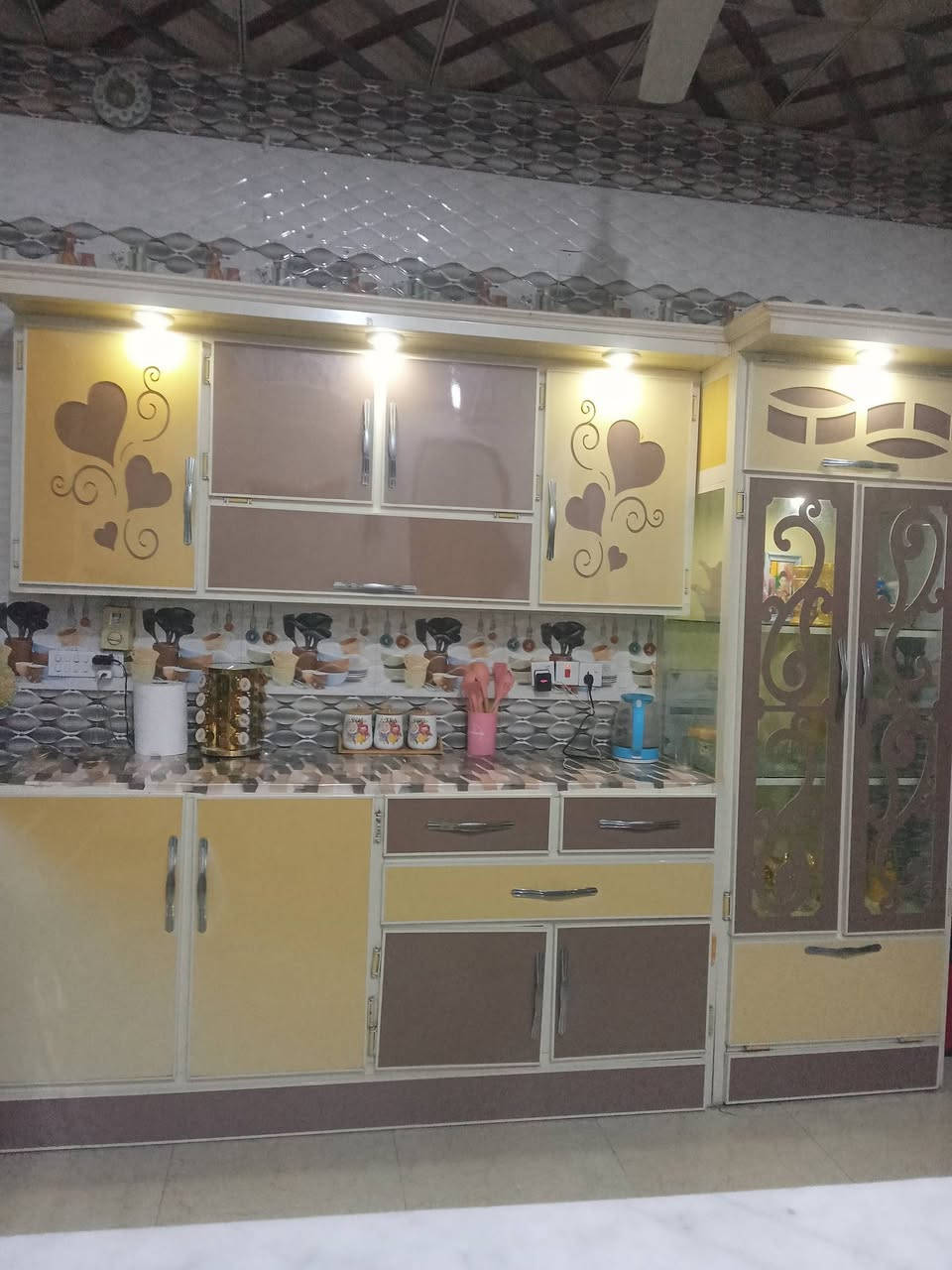 كاونتر للبيع نظيف جدا 700 وبي مجال زائد نص تخم 150


**إذا كنت صاحب هذا الإعلان وتريد حذفه لأي سبب، رجاءا أرسل رسالة إلى الدعم الفني**