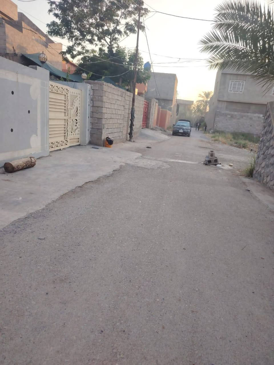 دار البيع شهربان حي المهدي
ثاني فرع على يدك  يسرا  مساحة 200 غرف نوم 2

و صاله جبيره حديقه و درج خارجي  بيت مرمم جديد 
اتصال او  واتساب  ***********
