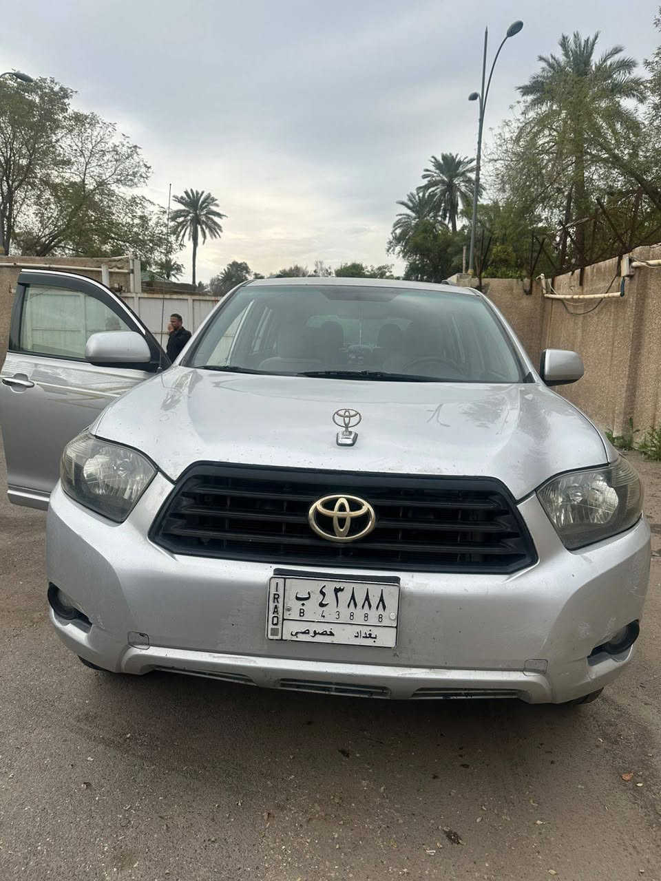 هايلاندر للبيع موديل 2008 بغداد بسمي تحويل مباشر سنوية لغاية 2028
تو ويل 7  راكب محرك 3.5 مجفت سياره مصبوغه عام بيه سونار موضح حادثه تبريد منظومه جديده وجاهزة من اي نقص السعر 115
 للاتصال ***********
