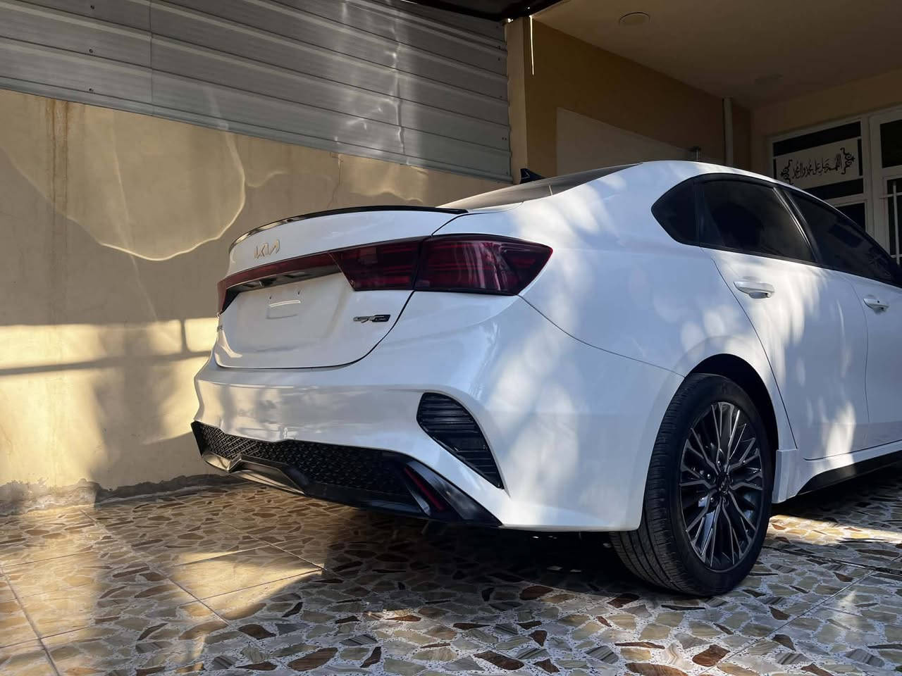 السلام عليكم..
كيا فورتي جي تي لاين موديل 2024 فول مواصفات مكينه 2000 المرغوب فتحة سقف كشنات جلد تدفئه تبريد   ماشيه 12 الف منفيس بدون رقم تترقم جميع المحافظات ضررها خلفي فقط الداير مال السبير تصليح بسيط وشويه بقبق الجنطه مكان الرقم والباقي مكفول السياره جديده جدآ..
مكان السياره واسط العزيزيه 
السعر 175$
***********
***********
