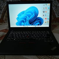 لابتوب لينوفو للبيع موصفات لابتوب: معالج: core i7 7500 رام: 8GB DDR4 ه...