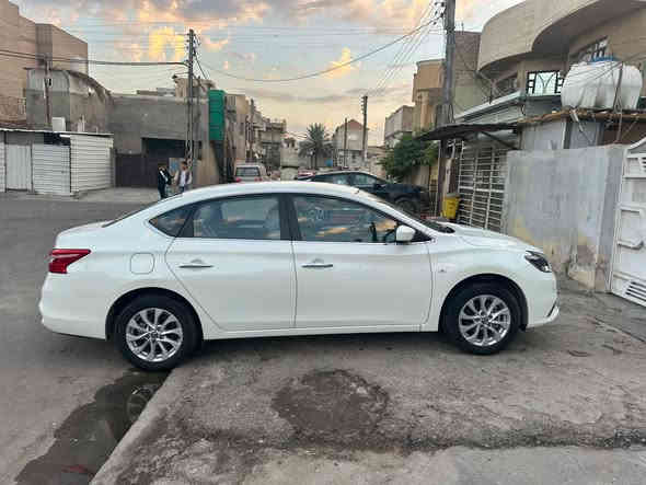 نيسان سينترا ( سيلڤي ) 2025 كفاله عامه 
• محرك 1600 اقتصادي
• كير CVT ناعم
• شاشة + كامرة خلفية
• ستيرن كهرباء
• مانع انزلاق ABS
• نضام ECO
ماتحتاج صرف بعدها بحالة الوكاله مجرد استخدام خفيف 
سنويه باسمي تحويل ثاني يوم 
سعر 130$ وبيه مجال 
بغداد حي العامل 
***********
اتصال أو واتساب
