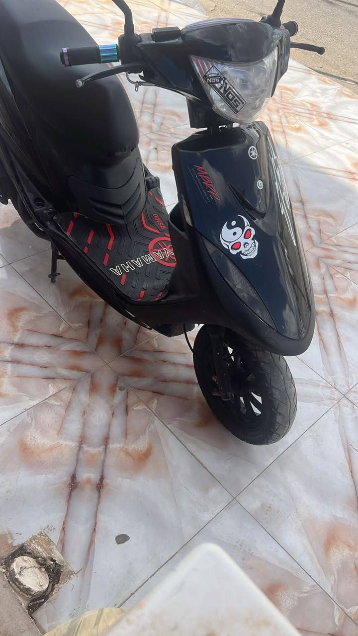 السلام عليكم ماطور ماكس عدله نضيف فول بوش ٥٥ كفرات نضيف شقل سلف وهدر سعر٤٥٠ بيه مجال 
  مكاني كركوك رقم ***********
