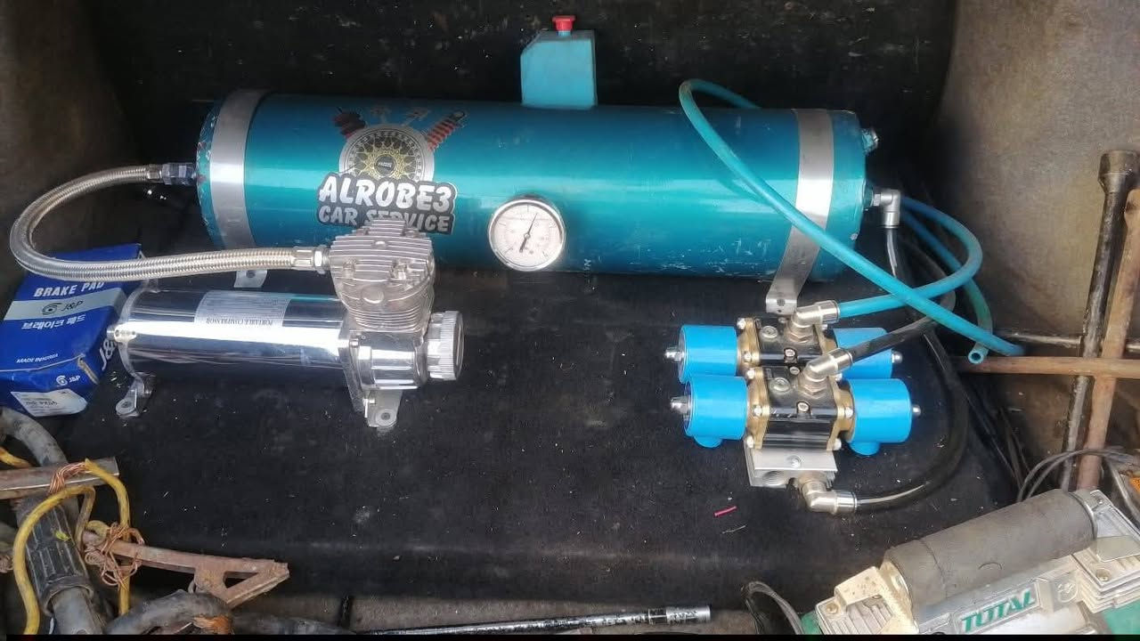 متوفر جنط ريسنق قرن الغزال
وقت هيدروليك ست حركات وكاله بلاطه يتحول 12 حركه
سيستم كامل للبيع كوم 
0791062554 اللي بده صور اي شيء يتواصل معي وتساب او خاص


**إذا كنت صاحب هذا الإعلان وتريد حذفه لأي سبب، رجاءا أرسل رسالة إلى الدعم الفني**