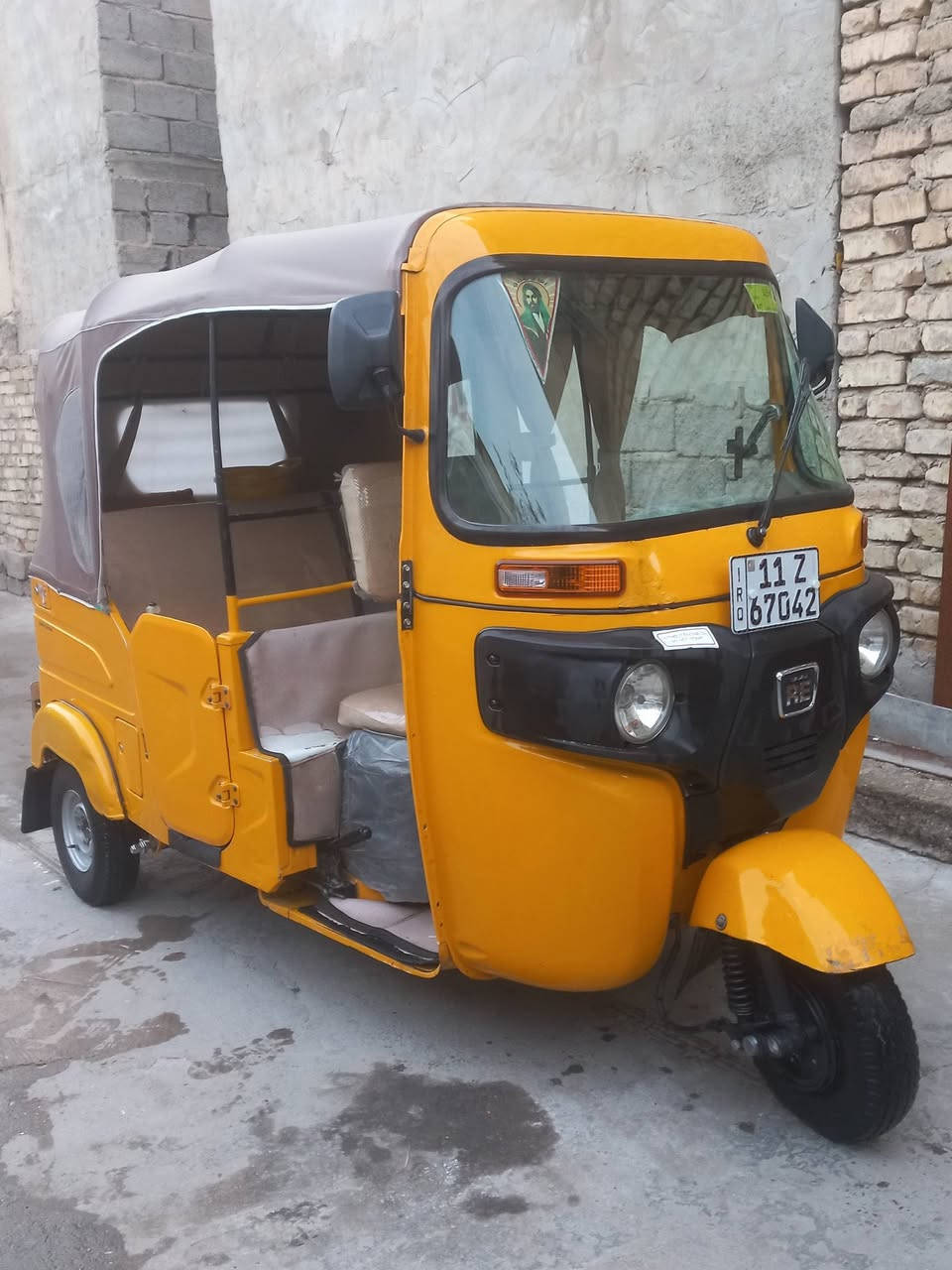 السلام عليكم
تكتك لبيع كفاله عامه جديده رقم سنوية بسمي
مكاني بغداد شعله 
رقم هاتف ***********
