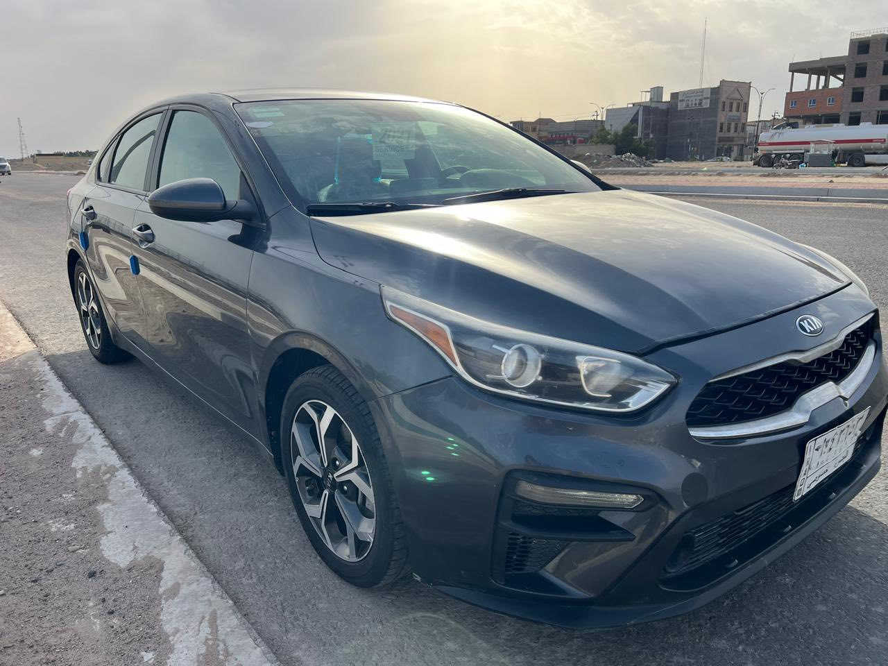 السلام عليكم كيا فورتي 2021 بصره معوقين بعد بيه سنه وتخلص السياره وارد امريكي حادثه الدعاميه فقط والبنيد بس بارد ومرشوش فقط رش بدون فتح والداير الوره مرشوش والباقي كفاله سياره كلهه ليبل واحد 
مكينه 2000 دوش وكير بلكارتون تبريد ثلج حداده تخم تاير جدد السياره جاهزه مابيه اي نقص مواصفات شاشه كامره لايت زنون تحكم ستيرن رادارات قياده ذاتيه كروز مثبت سرعه نضام سبورت السعر 118 وبيه مجال قليل 
العنوان البصره شط العرب الجزيره 
رقم هاتف ***********
