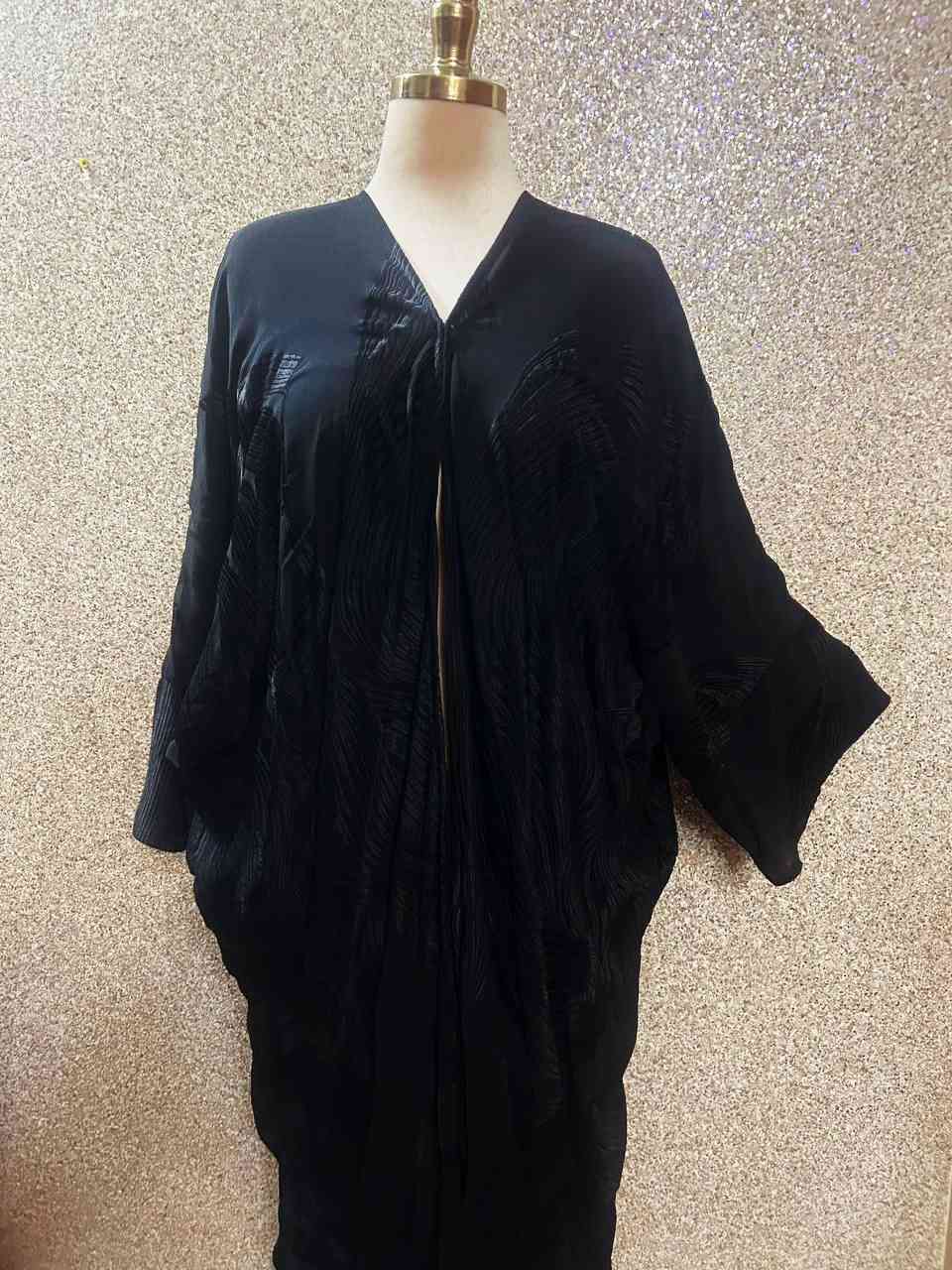 بشت كيبور مبطن قياس 3 اشبار وكف طول 170 سم سعر 10 الف نظافة 💯💯


**إذا كنت صاحب هذا الإعلان وتريد حذفه لأي سبب، رجاءا أرسل رسالة إلى الدعم الفني**