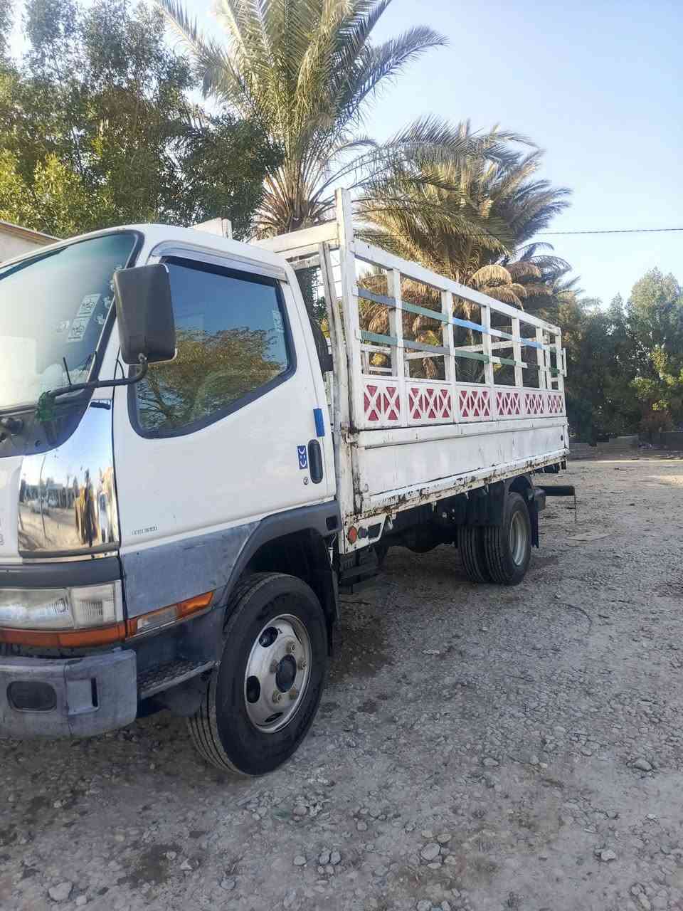 اسلام عليكم سيارة للبيع موديل 2000 مكفوله كفاله عامه محرك 108 مكان حله ناحيت الشوملي الاستفسار ‏‪***********‬‏
