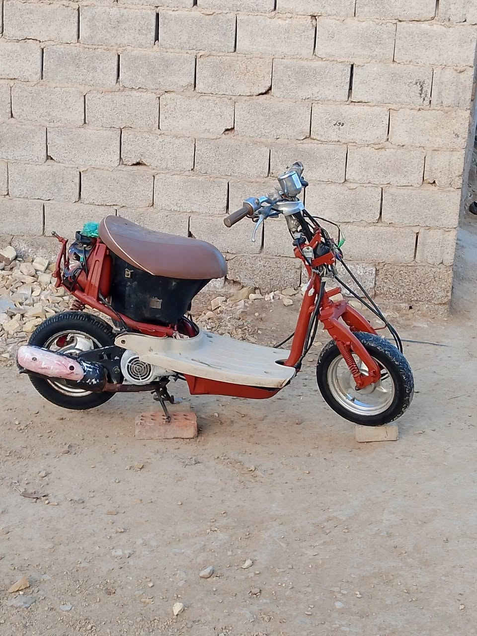 السلام عليكم دراجه للبيع مصريه مكان واسط  الاستفسار على الرقم***********
