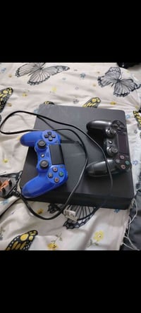 بلي فور سلم واحد تيرا ويا يدتين اصليات ويا كيبل usp  وشاحنه مابي كارتو...