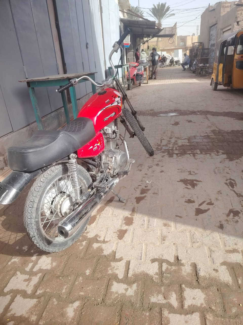 السلام عليكم دراجه 4كير اوصولي تعمير 25شاصي16السعر 550وبيه مجال قليل المكان خان اانص ***********
