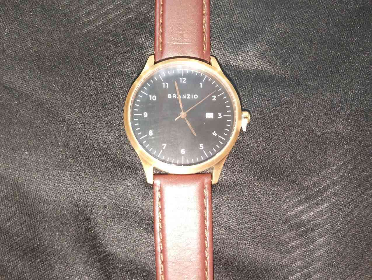 ساعات من ماركة Branzlo الكندية المواصفات ضد المي وضد الصدأ ومحرك ياباني كلها مختمة


**إذا كنت صاحب هذا الإعلان وتريد حذفه لأي سبب، رجاءا أرسل رسالة إلى الدعم الفني**