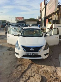 نيسان سني هندي موديل 2016للبيع سيارة نظيفة جدا ب80ورقة للاستفسار الاتص...